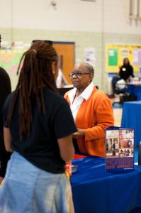 CollegeFair2015-039